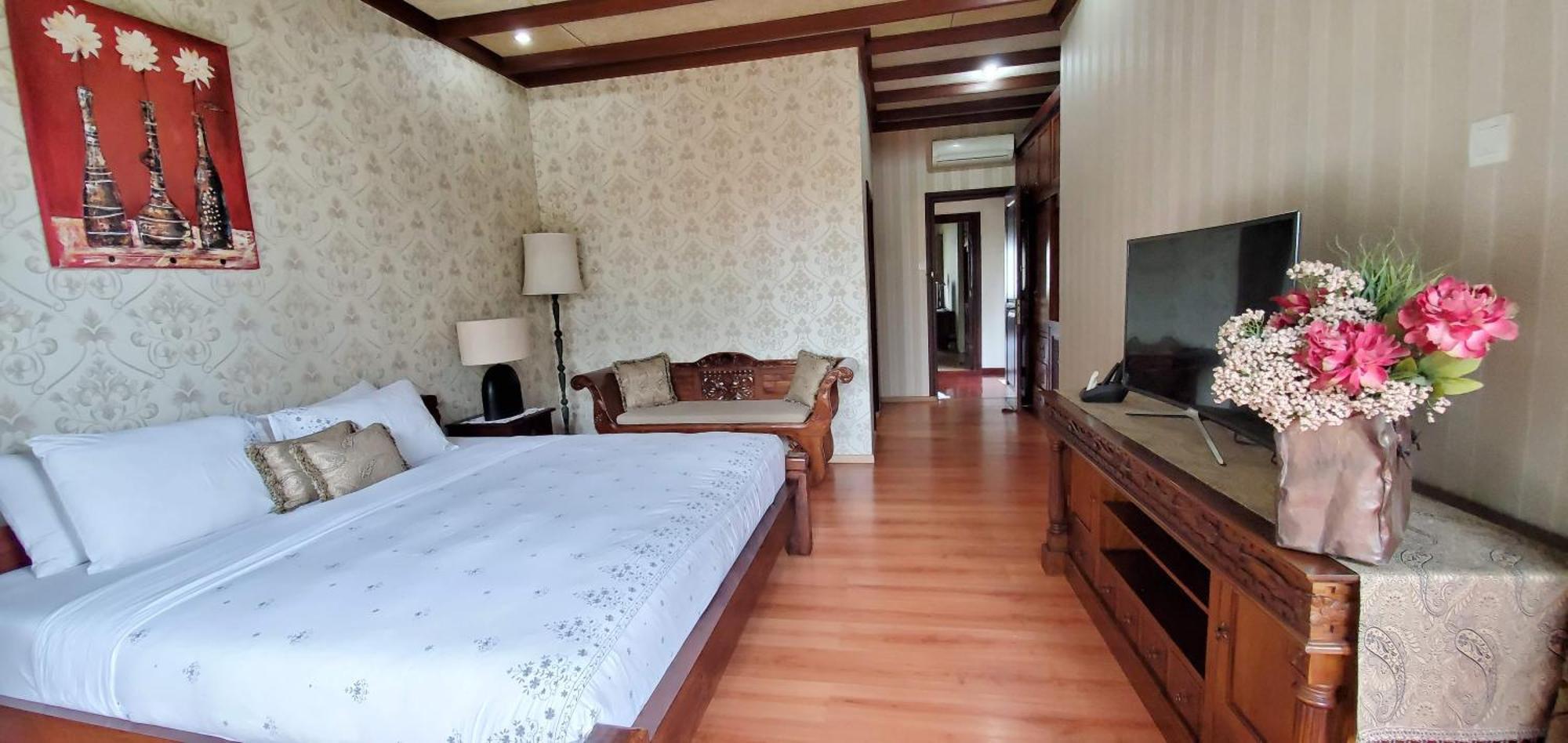 Balinese Villa In Berastagi Zewnętrze zdjęcie