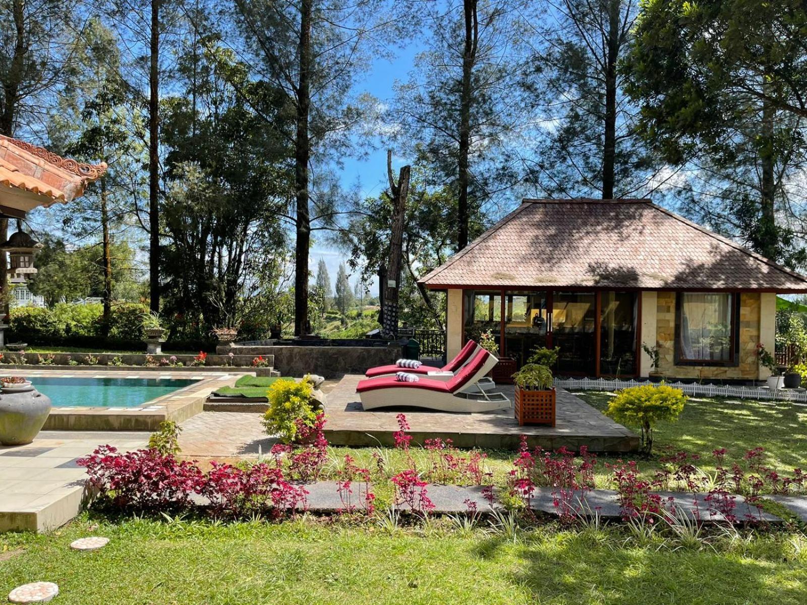 Balinese Villa In Berastagi Zewnętrze zdjęcie
